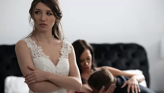 Трахнули невесту - 3000 отборных порно видео